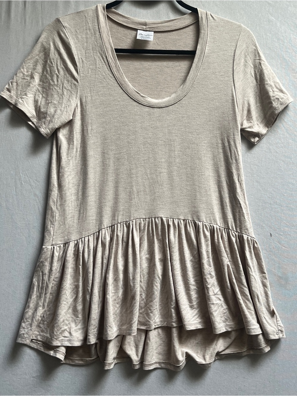 Jax and Lennon Bamboo Scoop Neck Peplum Tee Top Size XS